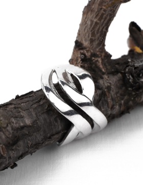 Inel ondulat din argint simplu